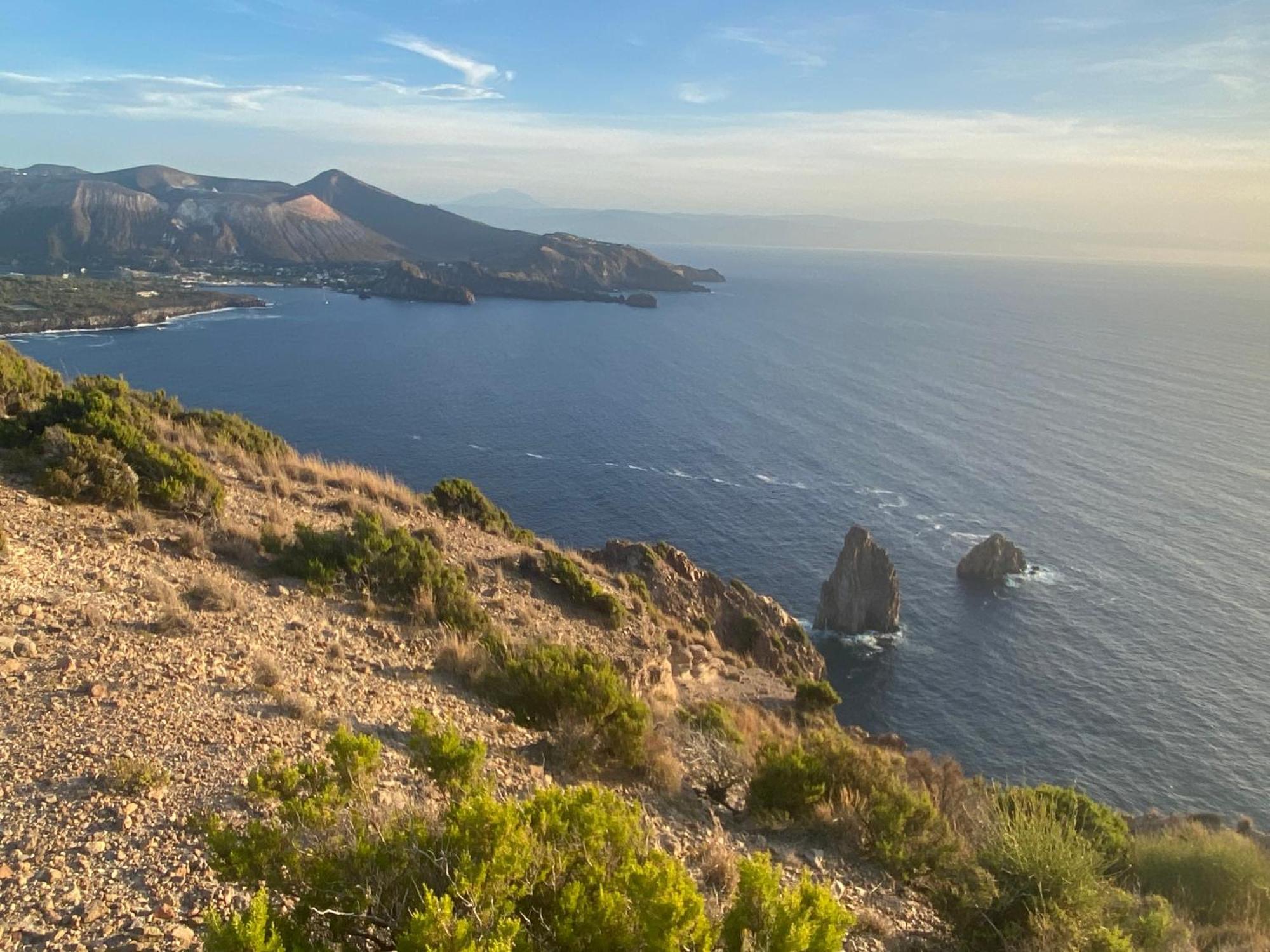 Apartamento Lipari Centro Storico Flat 7 Mins From Port Exterior foto